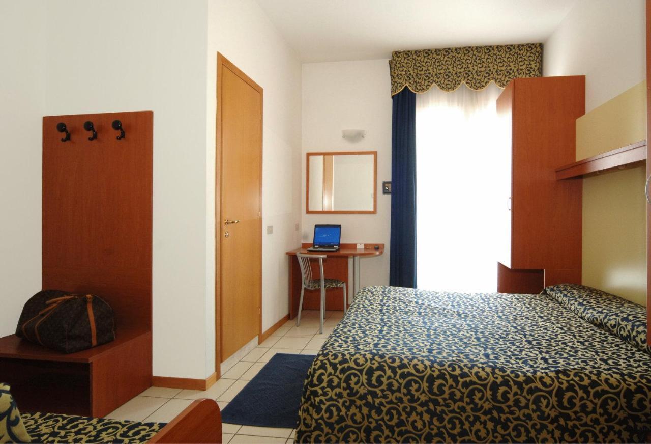 לידו די ג'סולו Hotel Lido חדר תמונה